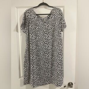 Women's Apt. 9® V-Neck Shift Dress